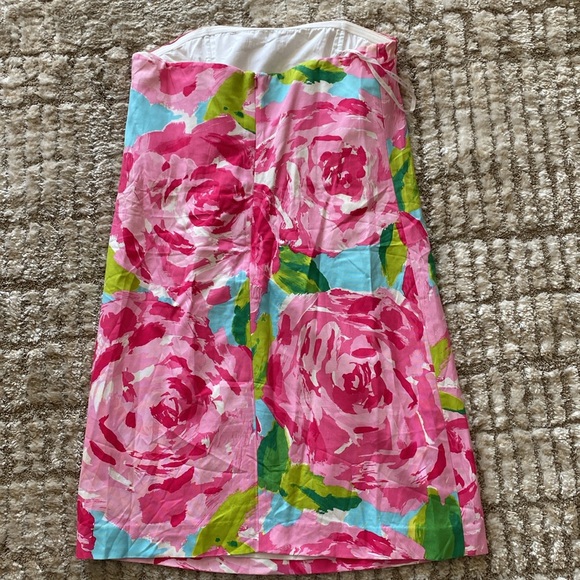 Lilly Pulitzer strapless Keetan dress with Roses - Picture 4 of 6
